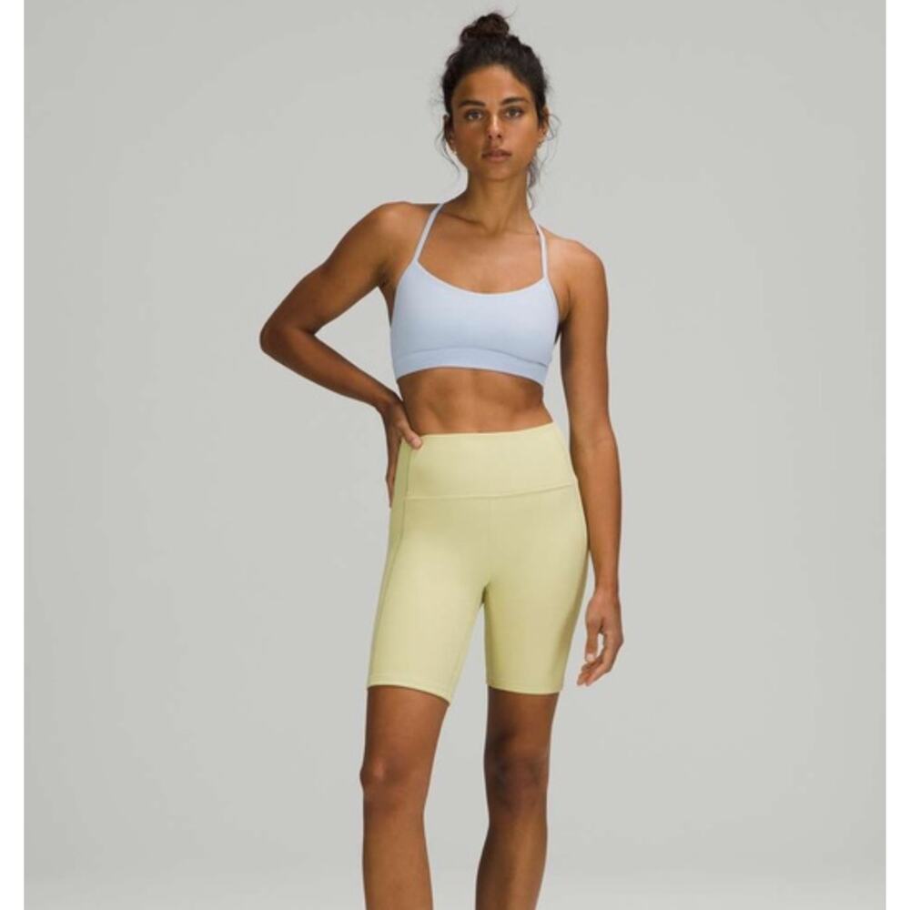 Lululemon Ribbed Contoured Short 8" High Rise Dew Green Athleisure US 2